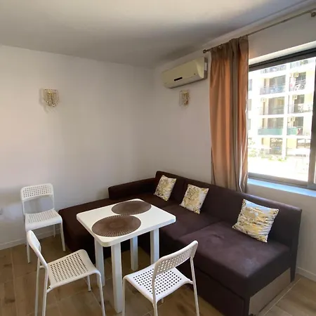 Apartament Avalon Lux *